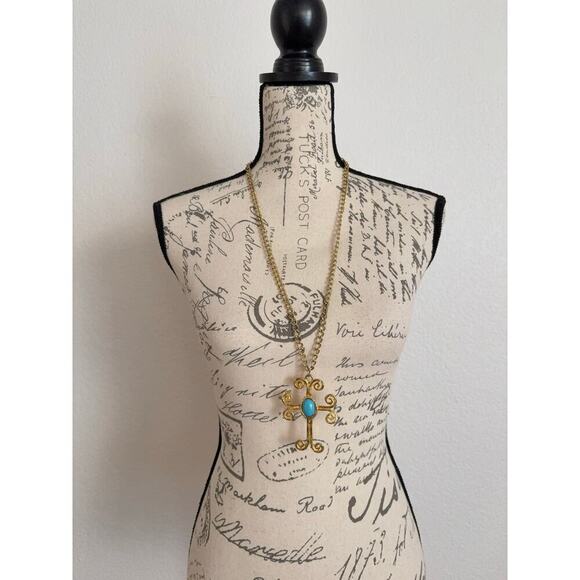 B29 Vintage ART Cross Necklace Faux Turquoise Cabochon Pendant Madonna Gothic - Picture 2 of 8